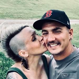 Meet your Posher, Leah